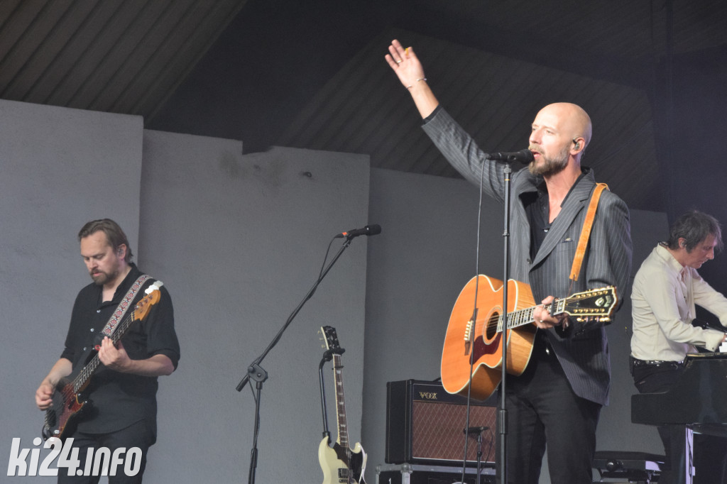 Ino-Rock Festival 2024 - SIVERT HØYEM with band