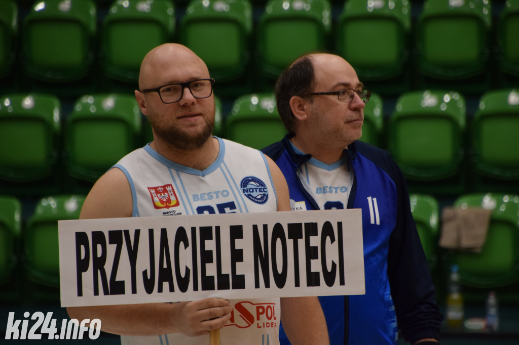 Święto Niepodległości na sportowo. Przyjaciele OSiR grają dla Niepodległej