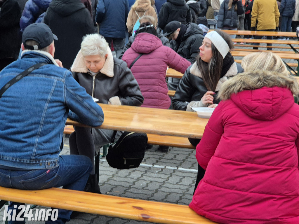 Rodzinne spotkanie przy gęsinie. Świętowanie 11 listopada w Inowrocławiu