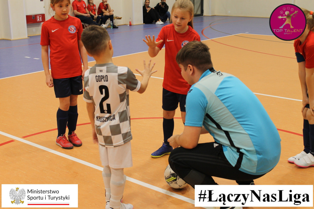 Łączy Nas Liga - 1. turniej