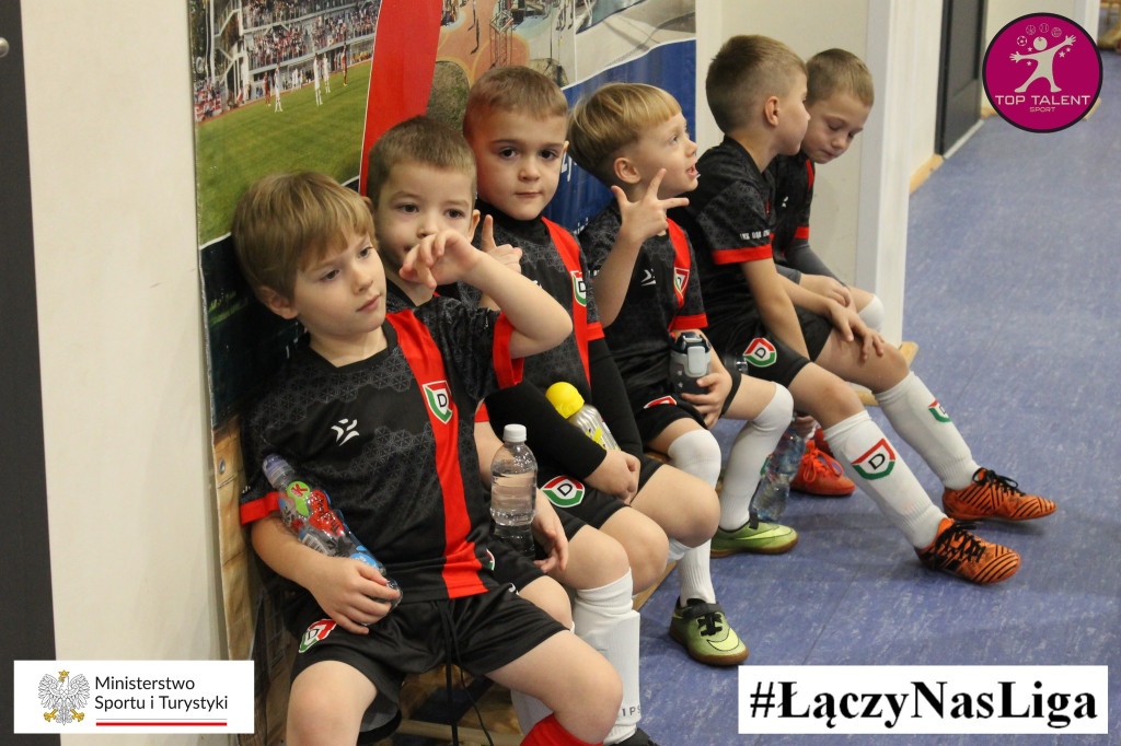 Łączy Nas Liga - 1. turniej