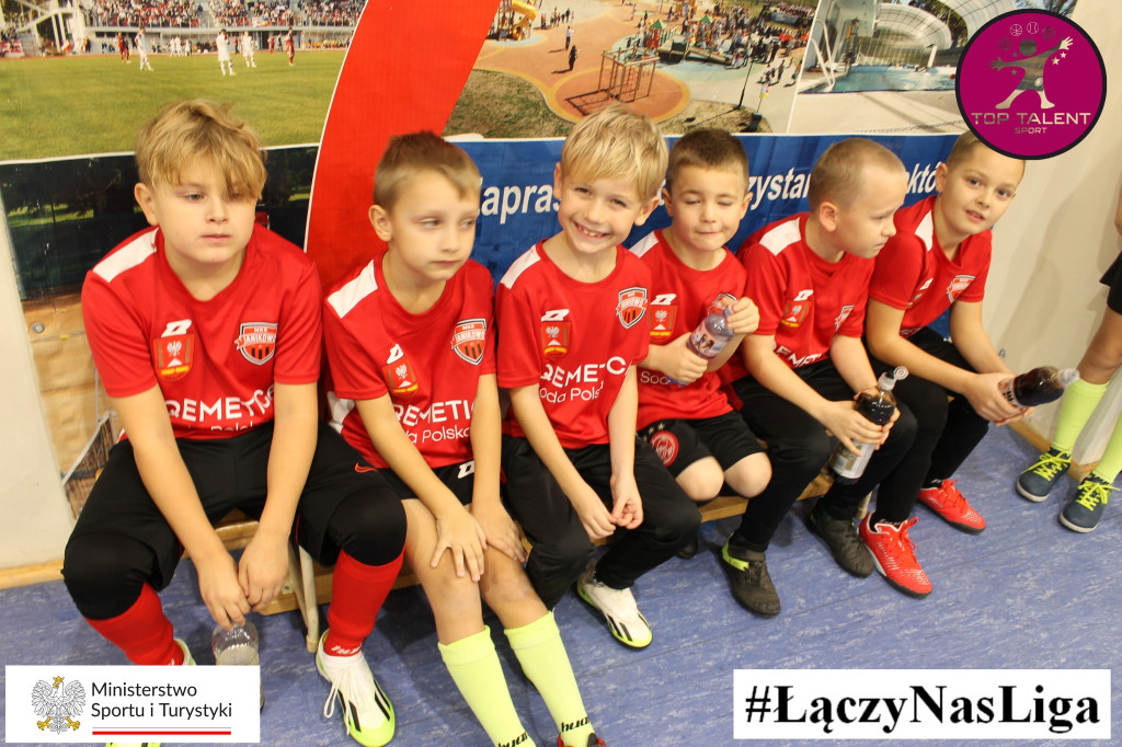 Łączy Nas Liga - 1. turniej