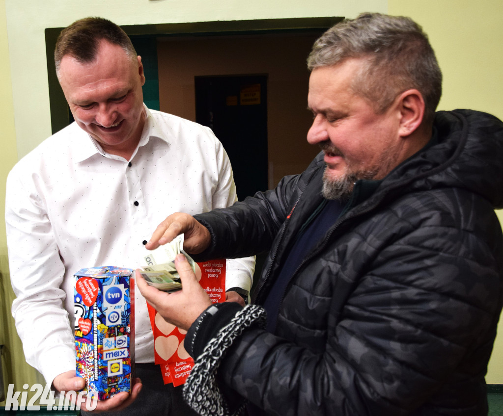 Kibice na meczu KSK Qemetica Noteć Inowrocław - Politechnika Opolska