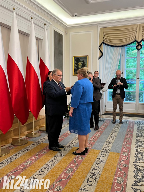 Zasłużeni pracownicy i emeryci Solino S.A. odznaczeni przez Prezydenta RP