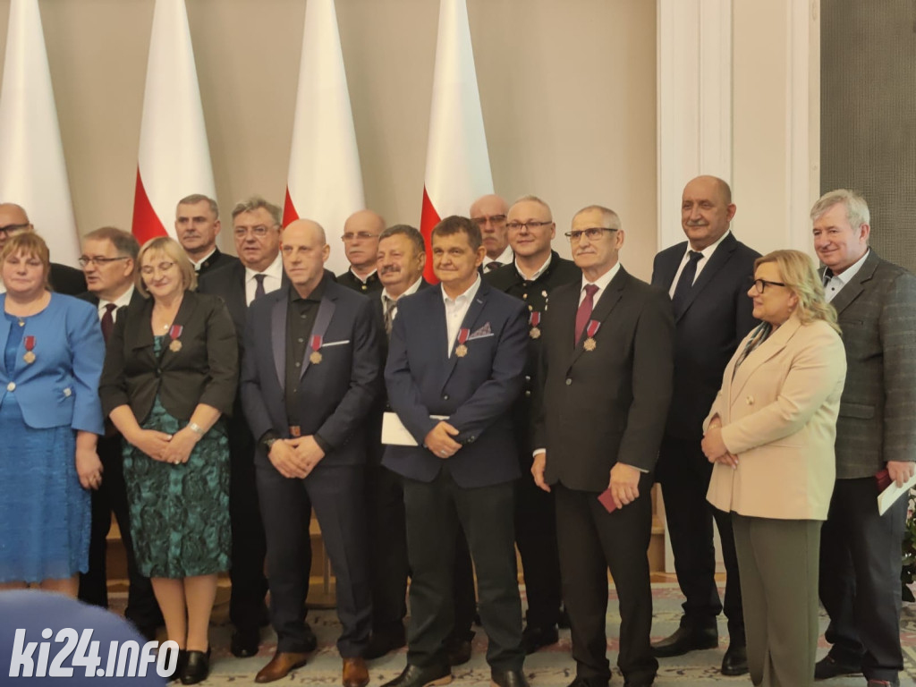 Zasłużeni pracownicy i emeryci Solino S.A. odznaczeni przez Prezydenta RP