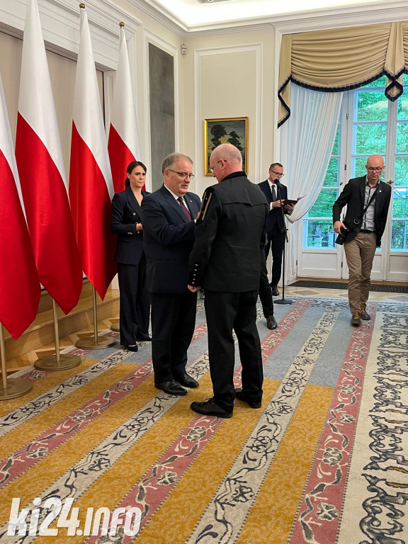 Zasłużeni pracownicy i emeryci Solino S.A. odznaczeni przez Prezydenta RP