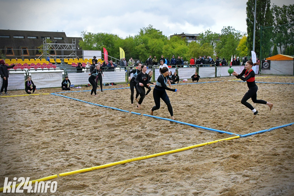 Turniej plażowej piłki ręcznej