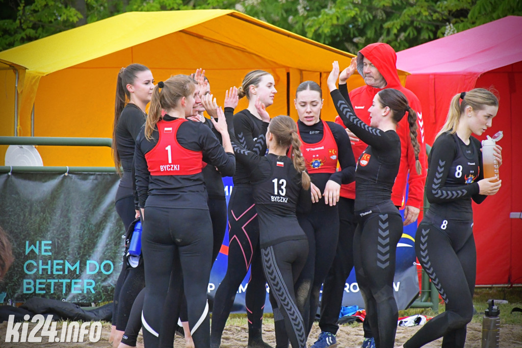 Turniej plażowej piłki ręcznej