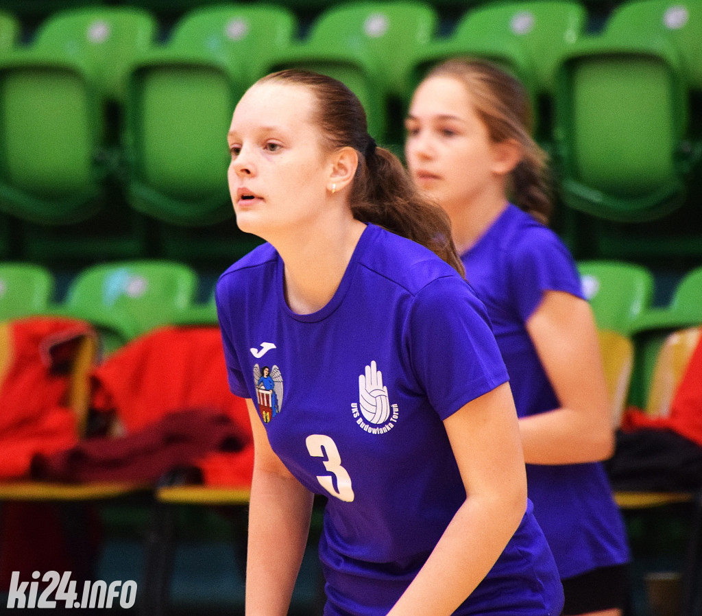 Turniej Piłki Siatkowej na Hali Widowiskowo Sportowej
