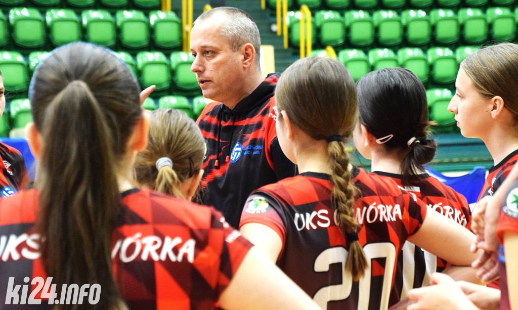 Turniej Piłki Siatkowej na Hali Widowiskowo Sportowej