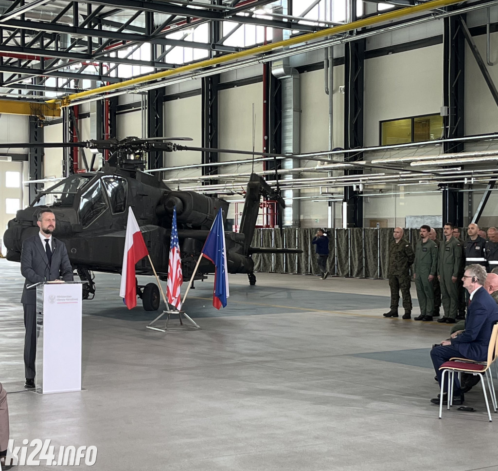 Pierwsze śmigłowce Apache w Polsce