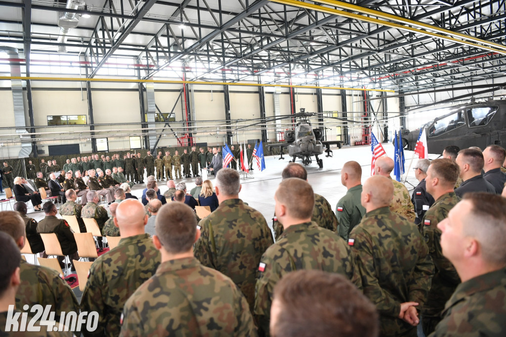 Pierwsze śmigłowce Apache w Polsce