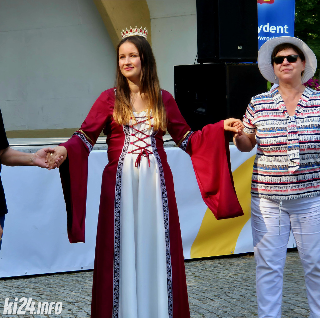  Historia, muzyka i średniowieczne smaki