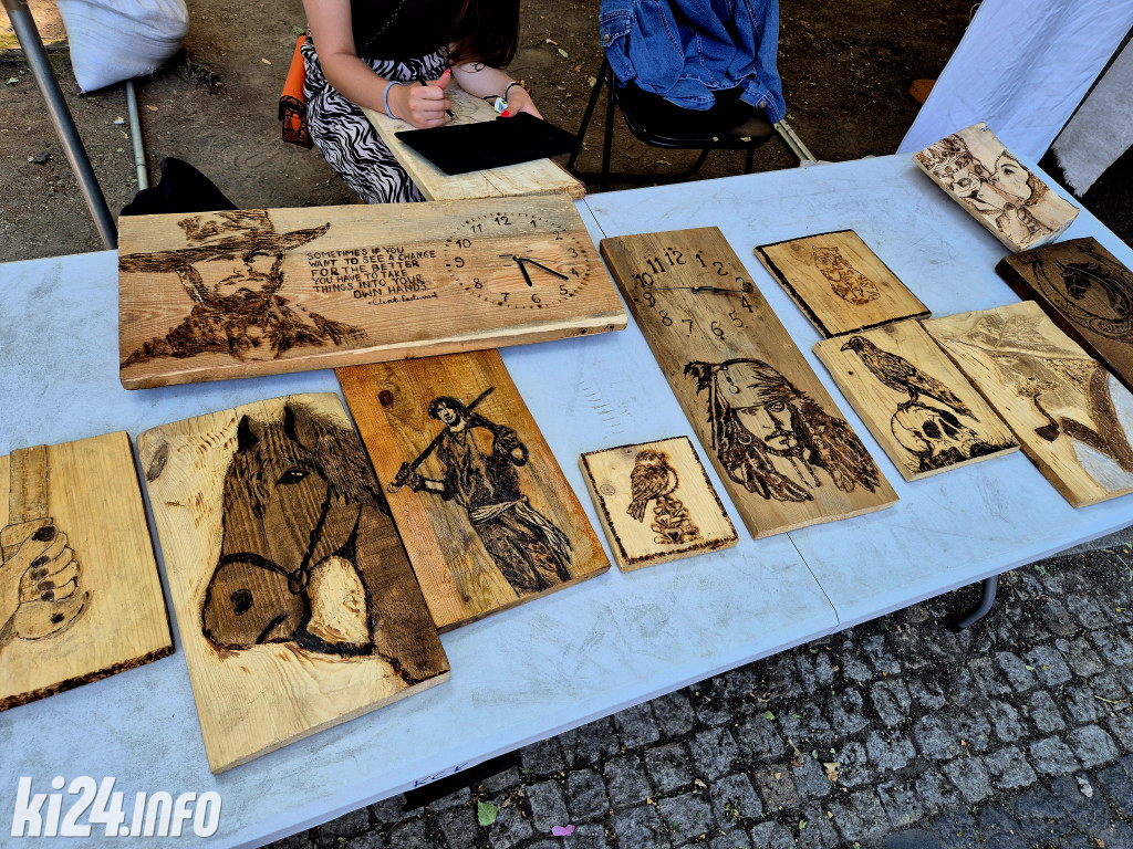  Historia, muzyka i średniowieczne smaki