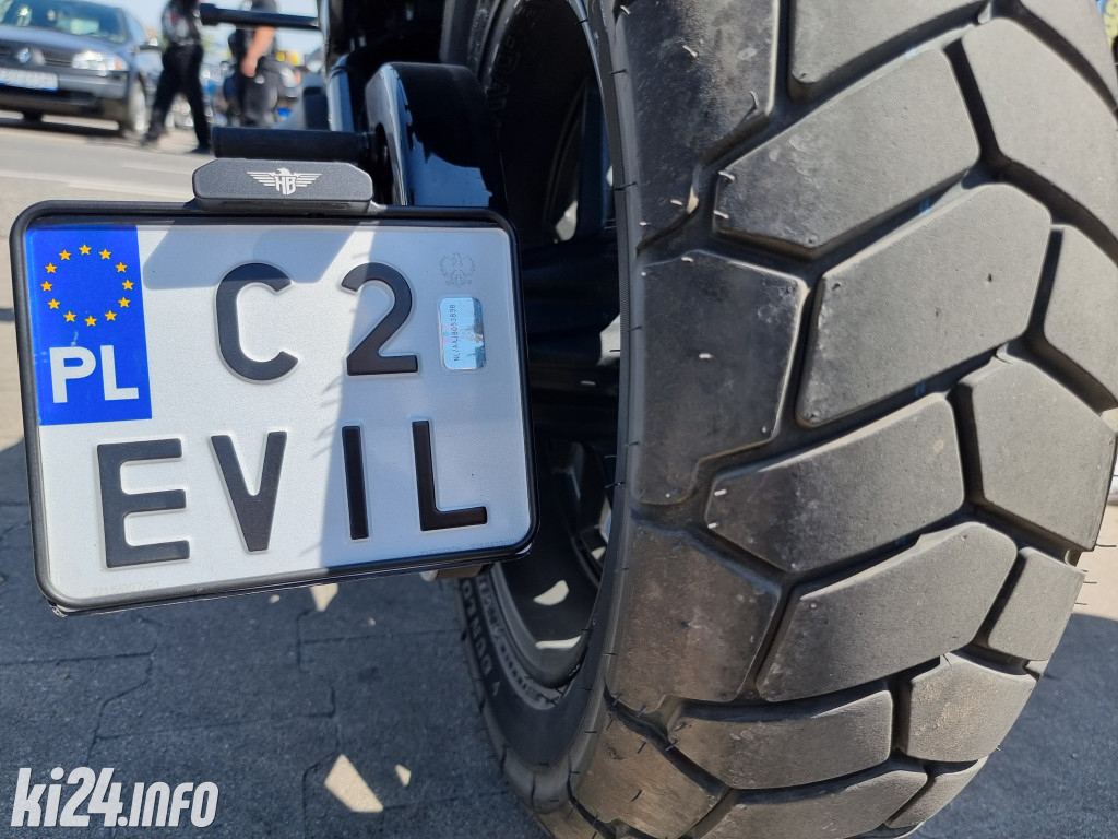 XX Zlot Motocyklowy NA SOLI - pokazy przed galerią