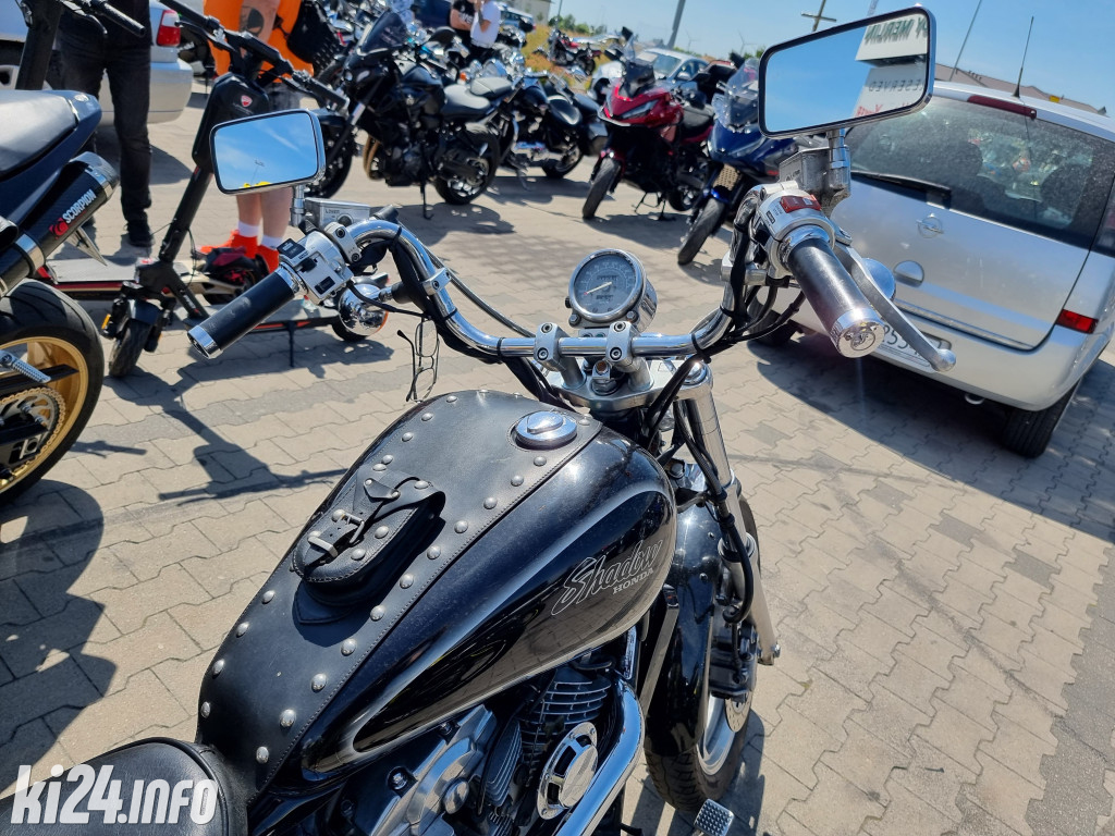 XX Zlot Motocyklowy NA SOLI - pokazy przed galerią