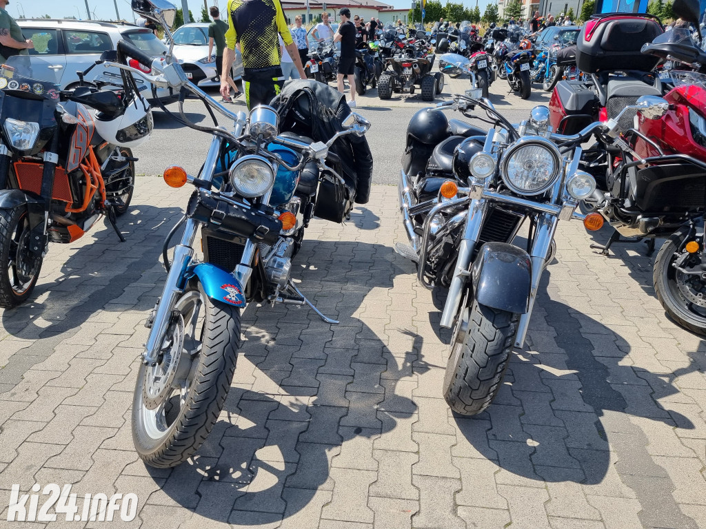 XX Zlot Motocyklowy NA SOLI - pokazy przed galerią