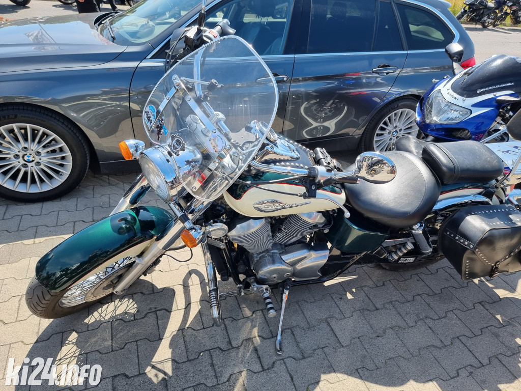 XX Zlot Motocyklowy NA SOLI - pokazy przed galerią