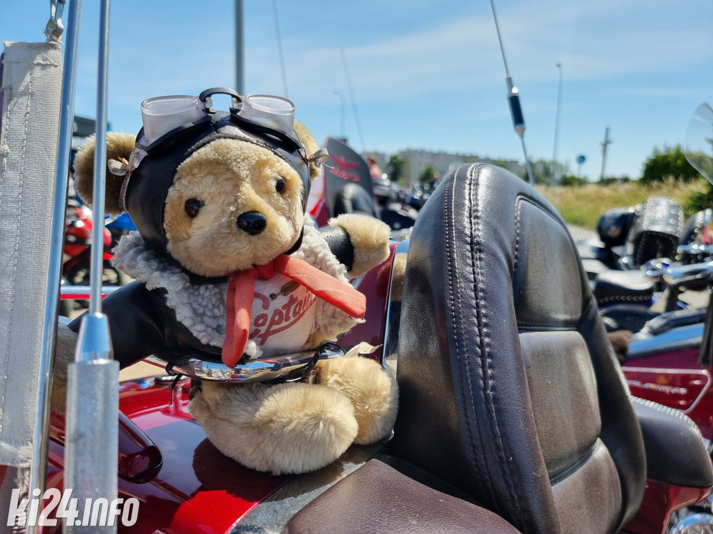 XX Zlot Motocyklowy NA SOLI - pokazy przed galerią