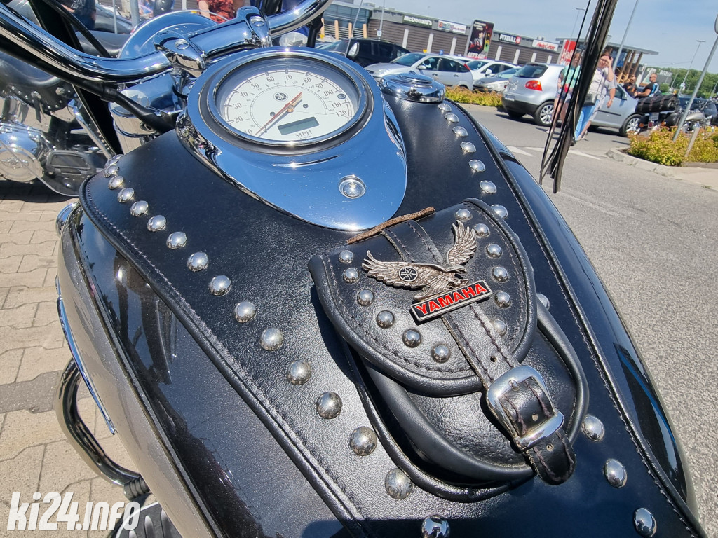 XX Zlot Motocyklowy NA SOLI - pokazy przed galerią