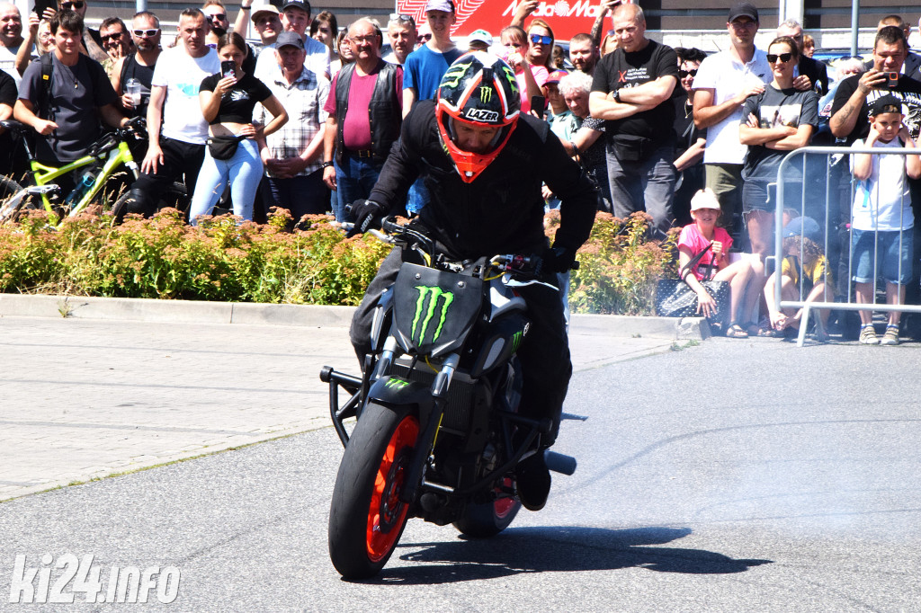 XX Zlot Motocyklowy NA SOLI - pokazy przed galerią