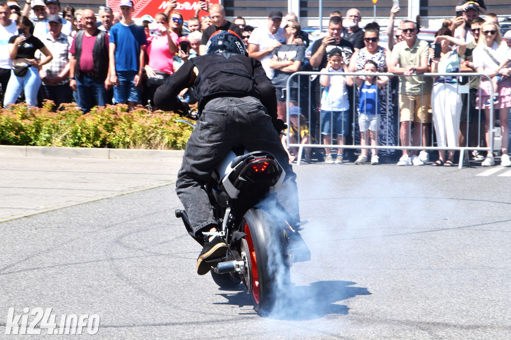 XX Zlot Motocyklowy NA SOLI - pokazy przed galerią