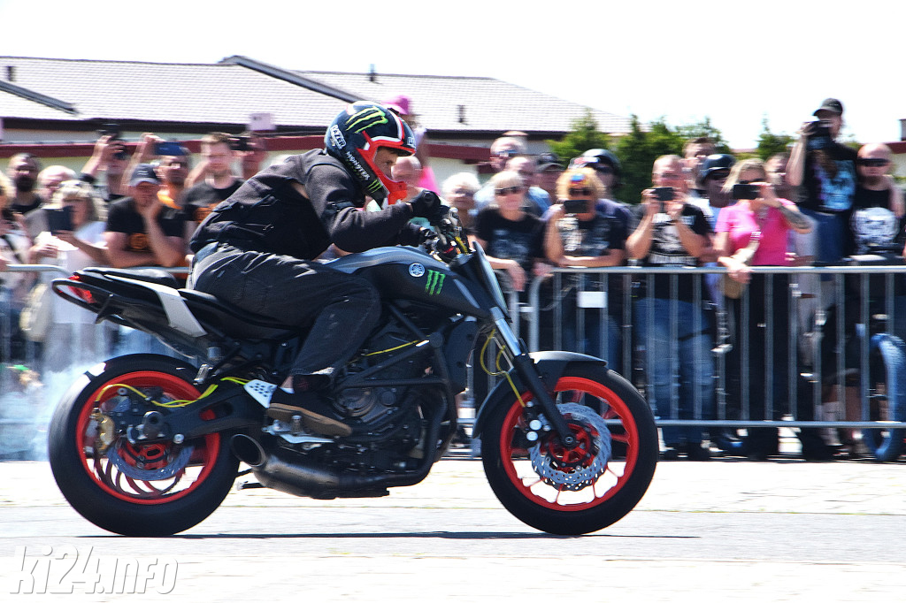 XX Zlot Motocyklowy NA SOLI - pokazy przed galerią