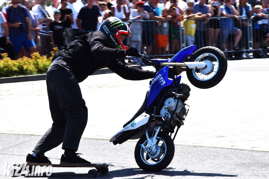 XX Zlot Motocyklowy NA SOLI - pokazy przed galerią