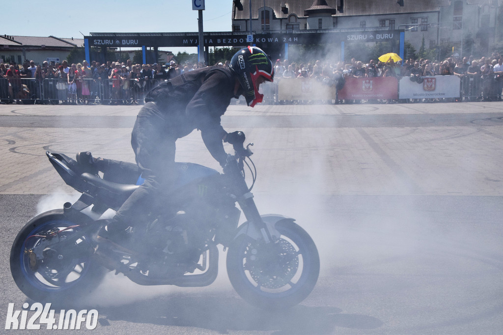 XX Zlot Motocyklowy NA SOLI - pokazy przed galerią