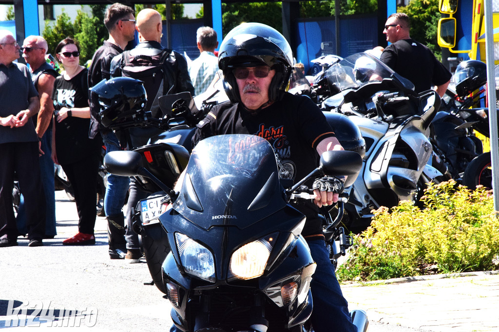 XX Zlot Motocyklowy NA SOLI - pokazy przed galerią