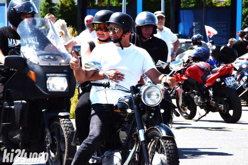 XX Zlot Motocyklowy NA SOLI - pokazy przed galerią