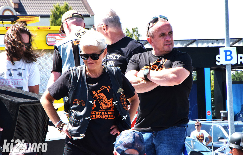 XX Zlot Motocyklowy NA SOLI - pokazy przed galerią