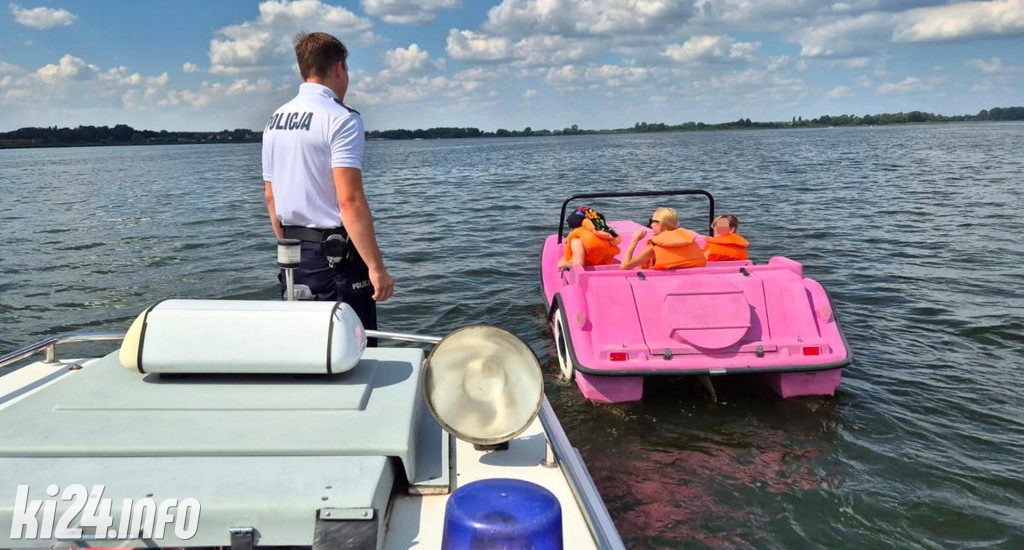 ​​​​​​​Policja interweniowała kilkanaście razy na jeziorach