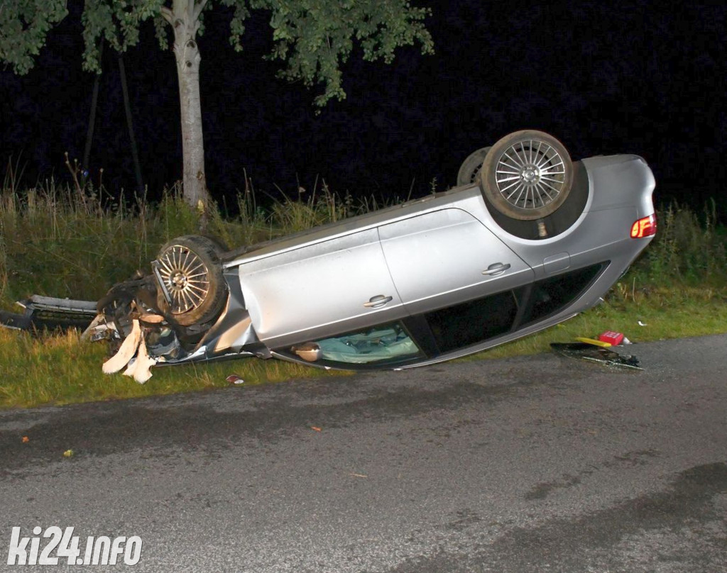 Dachowanie audi w Połajewie