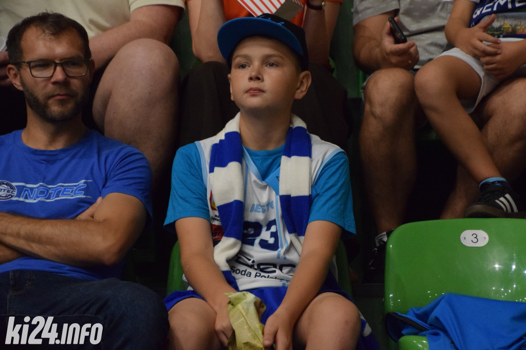 Kibice na meczu KSK Noteć Inowrocław - ŁKS Coolpack Łódź. Foto: Jakub Kozłowski