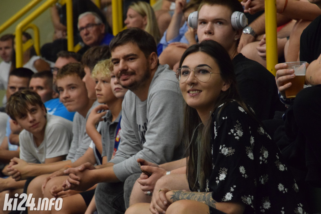 Kibice na meczu KSK Noteć Inowrocław - ŁKS Coolpack Łódź. Foto: Jakub Kozłowski