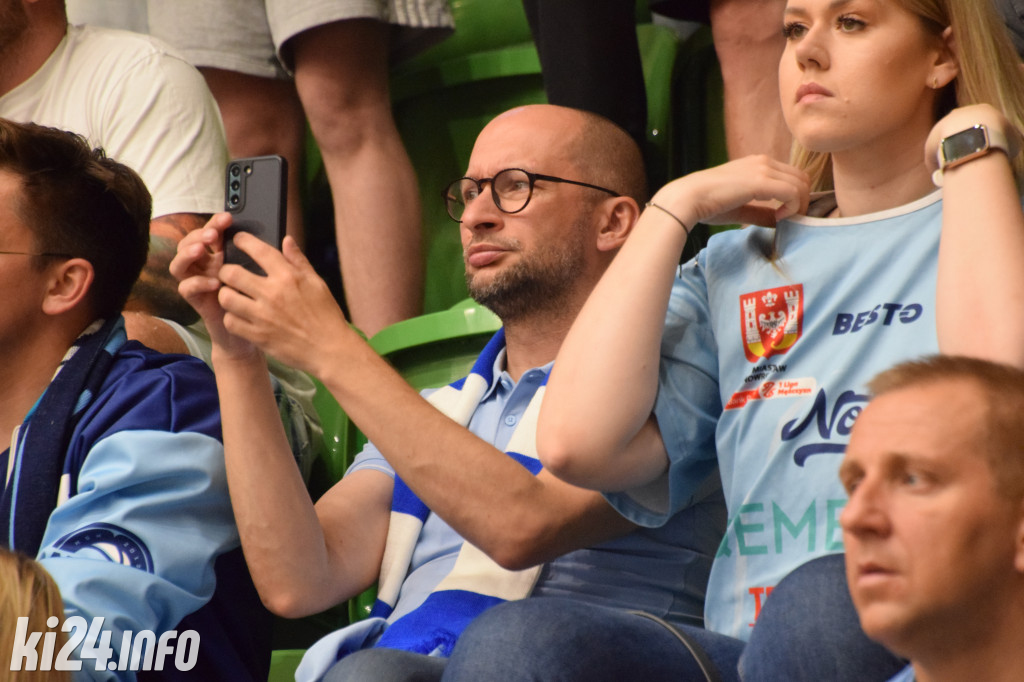 Kibice na meczu KSK Noteć Inowrocław - ŁKS Coolpack Łódź. Foto: Jakub Kozłowski