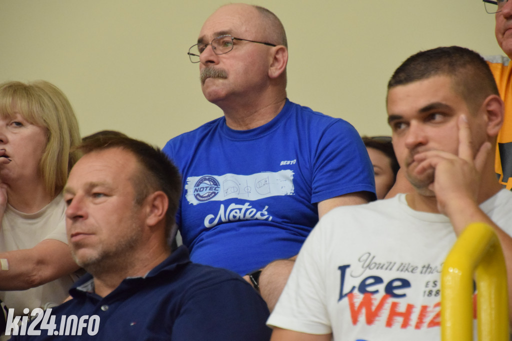 Kibice na meczu KSK Noteć Inowrocław - ŁKS Coolpack Łódź. Foto: Jakub Kozłowski