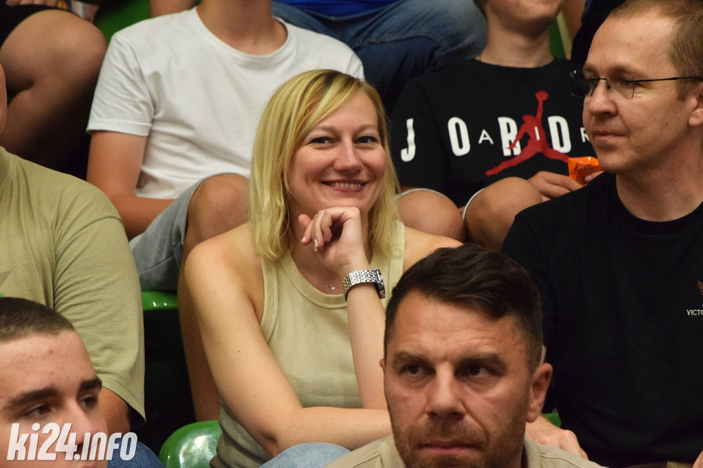 Kibice na meczu KSK Noteć Inowrocław - ŁKS Coolpack Łódź. Foto: Jakub Kozłowski