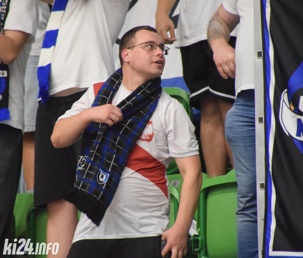 Kibice na meczu KSK Noteć Inowrocław - ŁKS Coolpack Łódź. Foto: Jakub Kozłowski