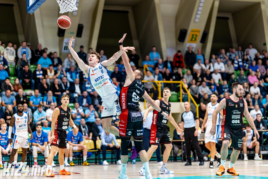 Mecz Noteć vs Astoria - fot. Łukasz Raczkowski