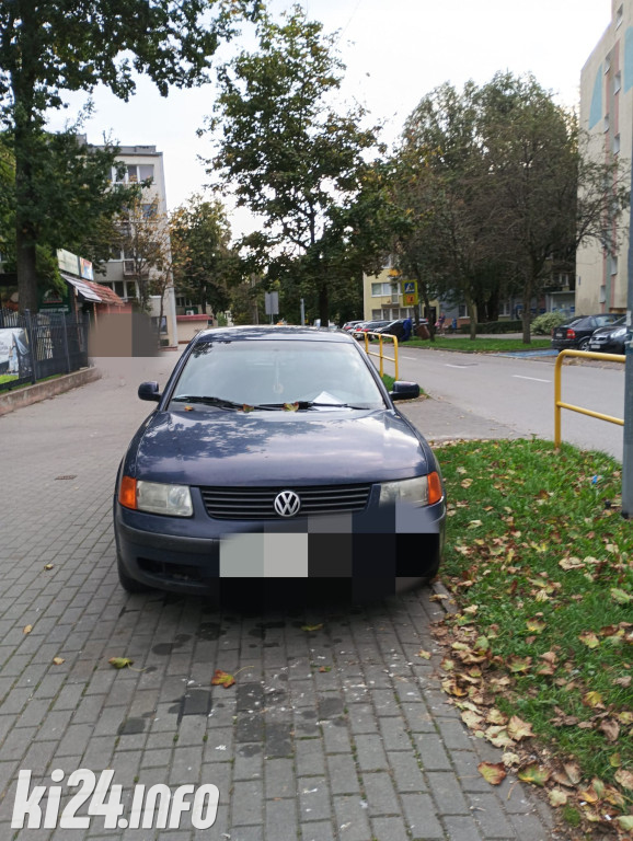 Strażnicy sypnęli mandatami za złe parkowanie
