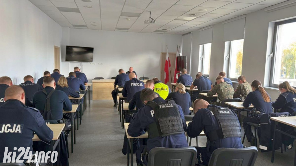 Policyjne działania na drogach powiatu