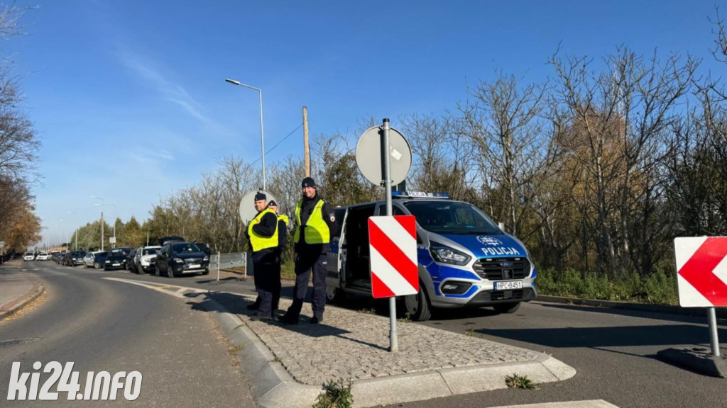 Policyjne działania na drogach powiatu