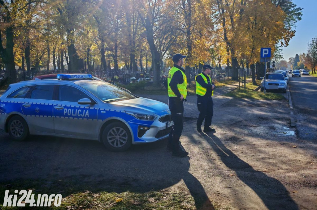 Policyjne działania na drogach powiatu