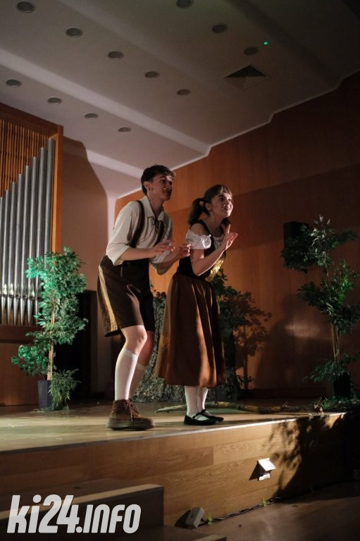 Bajka „Jaś i Małgosia”