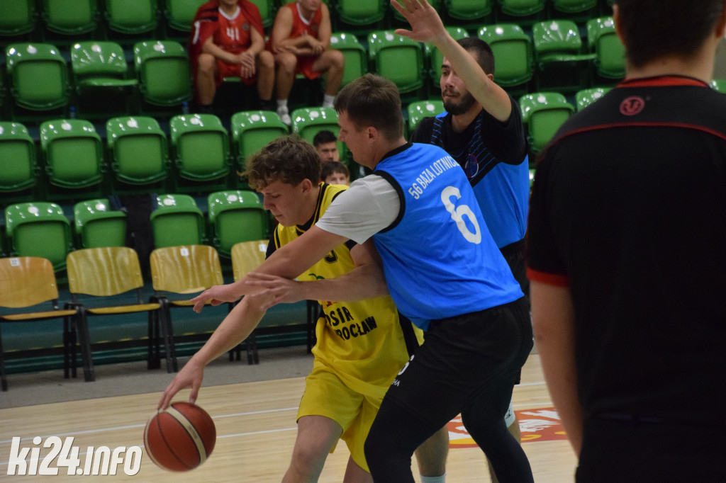 Przyjaciele OSiR dla Niepodległej