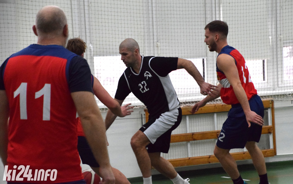 Przyjaciele OSiR dla Niepodległej