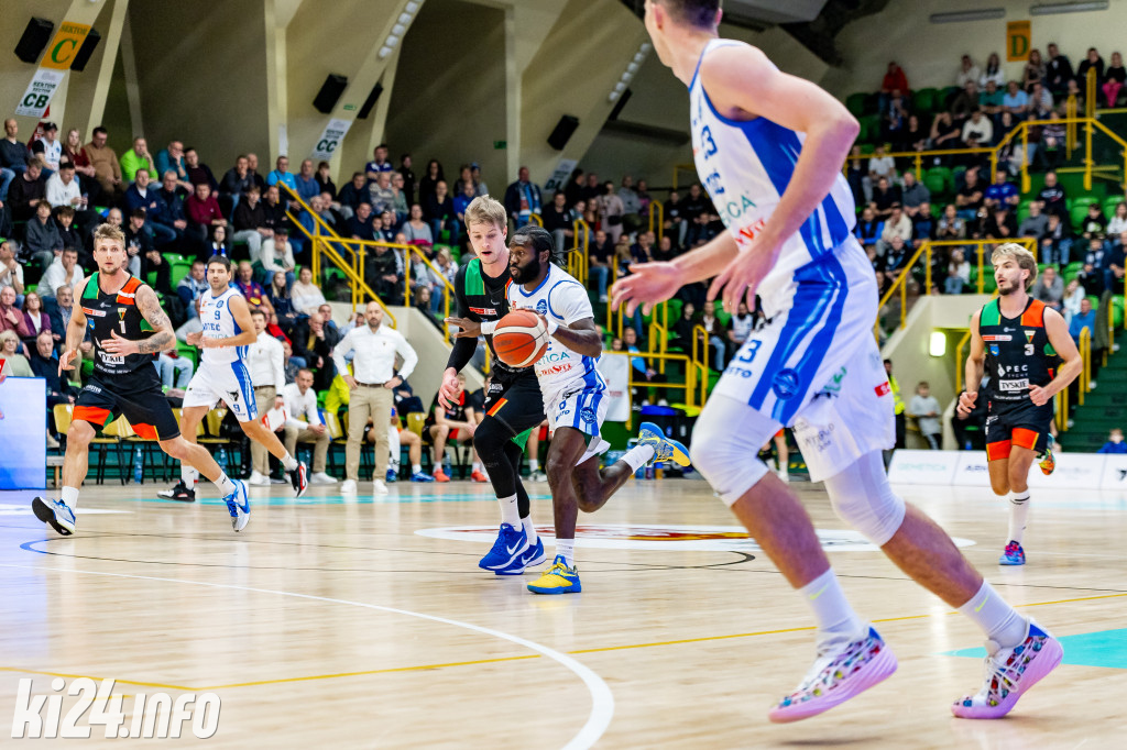 KSK Qemetica Noteć Inowrocław - GKS Tychy | Foto: Łukasz Raczkowski