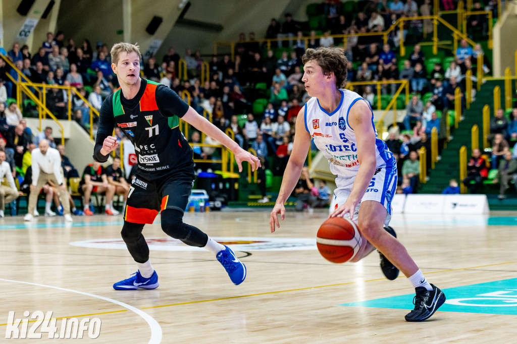 KSK Qemetica Noteć Inowrocław - GKS Tychy | Foto: Łukasz Raczkowski